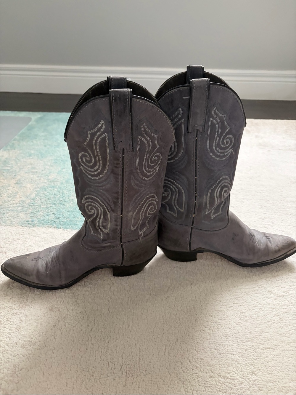 Classic Embroidered Western Cowgirl Boots size 6.5 - Picture 2 of 6